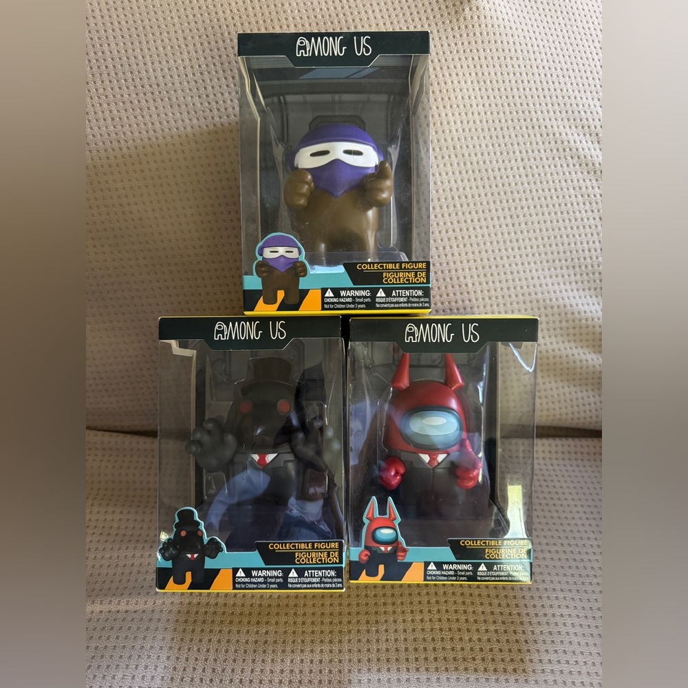 Among Us – Set of 3 Collectible Figures (5" Tall) – NEW in Box